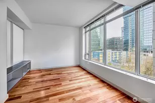 910 Lenora St, Seattle, WA 98121 - Photo 14