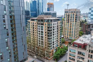 910 Lenora St, Seattle, WA 98121 - Photo 2