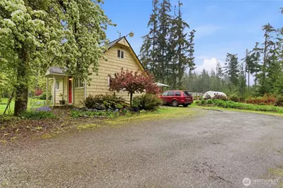 6557 Cultus Bay Road, Clinton, WA 98236 - Photo 4