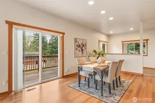 2385 Lake Forest Dr, Oak Harbor, WA 98277 - Photo 14