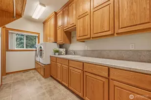 2385 Lake Forest Dr, Oak Harbor, WA 98277 - Photo 24