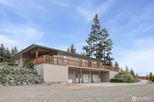 2385 Lake Forest Dr, Oak Harbor, WA 98277 - Photo 32