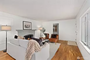 7604 194th St SW, Edmonds, WA 98026 - Photo 6