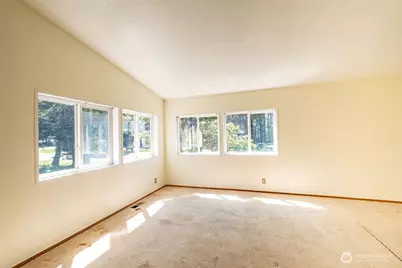 1090 Paul Avenue, Oak Harbor, WA 98277 - Photo 16