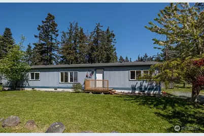1090 Paul Avenue, Oak Harbor, WA 98277 - Photo 2