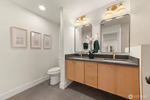 12334 SE 23rd Pl, Bellevue, WA 98005 - Photo 16