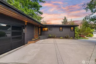 12334 SE 23rd Pl, Bellevue, WA 98005 - Photo 2
