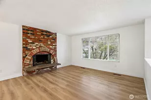 22904 41st Pl W, Mountlake Terrace, WA 98043 - Photo 6