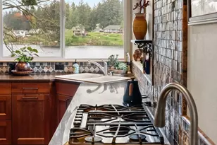 6211 Shady Ln SE, Lacey, WA 98503 - Photo 16