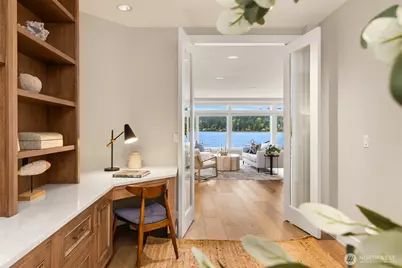 4475 Pleasant Beach Drive NE, Bainbridge Island, WA 98110 - Photo 10