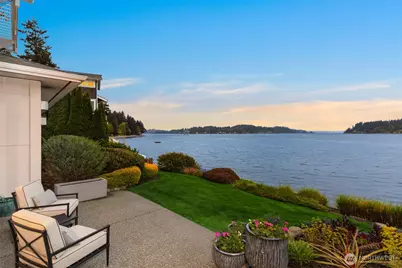 4475 Pleasant Beach Drive NE, Bainbridge Island, WA 98110 - Photo 2