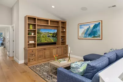 4475 Pleasant Beach Drive NE, Bainbridge Island, WA 98110 - Photo 24