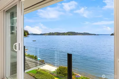 4475 Pleasant Beach Drive NE, Bainbridge Island, WA 98110 - Photo 30