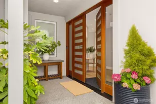 4475 Pleasant Beach Dr NE, Bainbridge Island, WA 98110 - Photo 4
