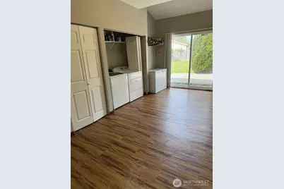 917 Violet Meadow Street S, Tacoma, WA 98444 - Photo 14