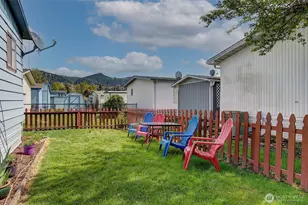 2424 Nightingale Ln, Kelso, WA 98626 - Photo 24