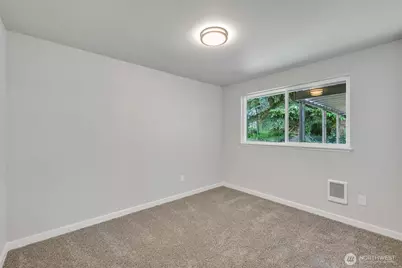12833 9th Avenue SW, Burien, WA 98146 - Photo 28