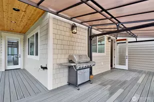 24030 Dolphin Ln, Mount Vernon, WA 98274 - Photo 16