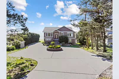 813 Bergwacht Place, Coupeville, WA 98239 - Photo 2
