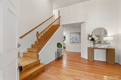 8231 126th Place SE, Newcastle, WA 98056 - Photo 4