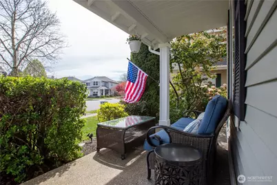 1521 Sinclair Drive, DuPont, WA 98327 - Photo 2
