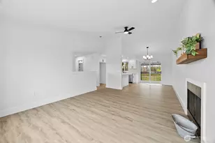 6930 S Monroe St, Tacoma, WA 98409 - Photo 4