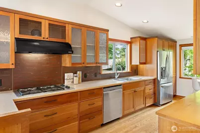 6420 NE 60th Street, Seattle, WA 98115 - Photo 14