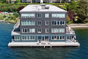 733 Lake St S, Kirkland, WA 98033 - Photo 2