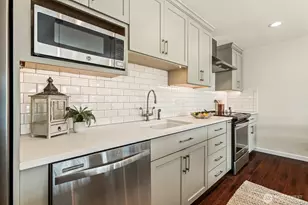 733 Lake St S, Kirkland, WA 98033 - Photo 14