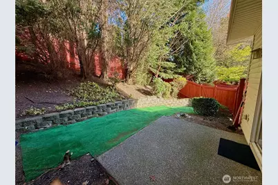 7422 Newcastle Golf Club Road #D, Newcastle, WA 98059 - Photo 12
