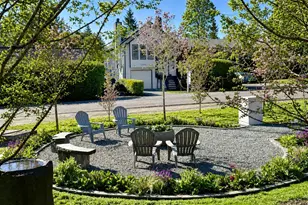 12043 Bartlett Ave NE, Seattle, WA 98125 - Photo 18