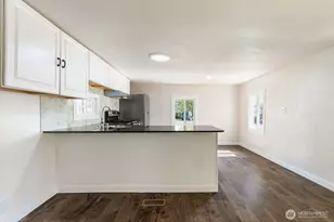 2392 Douglas Rd, Ferndale, WA 98248 - Photo 10