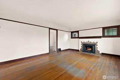 4052 44th Avenue SW, Seattle, WA 98116 - Photo 4