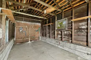 4052 44th Ave SW, Seattle, WA 98116 - Photo 26