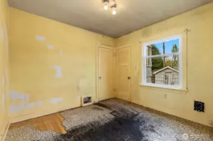 4052 44th Ave SW, Seattle, WA 98116 - Photo 14