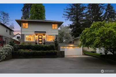 12328 38th Avenue NE, Seattle, WA 98125 - Photo 1