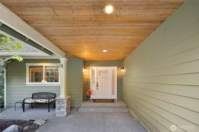 981 E Lakeshore Dr, Allyn, WA 98524 - Photo 4