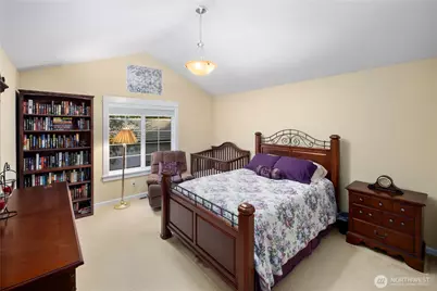 981 E Lakeshore Dr, Allyn, WA 98524 - Photo 26