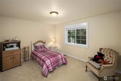 981 E Lakeshore Dr, Allyn, WA 98524 - Photo 28
