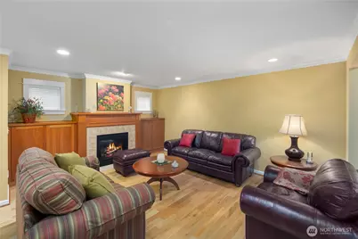 981 E Lakeshore Dr, Allyn, WA 98524 - Photo 14
