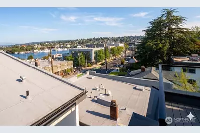 2624 Eastlake Avenue E #B, Seattle, WA 98102 - Photo 18
