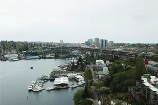 2624 Eastlake Ave E, Seattle, WA 98102 - Photo 2
