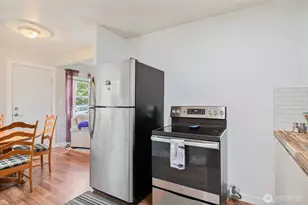 324 Colorado St, Longview, WA 98632 - Photo 8