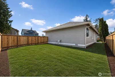 11014 6th Avenue W #B, Everett, WA 98204 - Photo 16