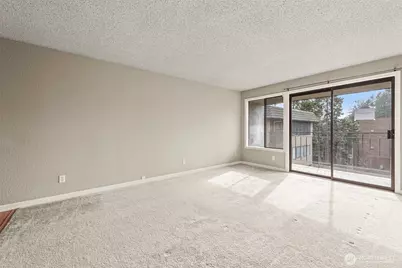750 N 143rd Street #312, Seattle, WA 98133 - Photo 6