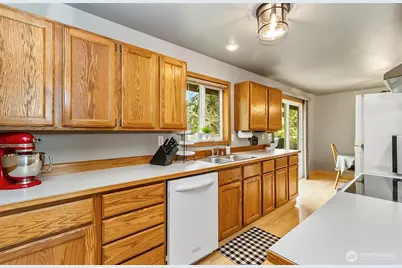 10103 27th Drive SE, Everett, WA 98208 - Photo 22