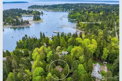 8151 NE Hidden Cove Road, Bainbridge Island, WA 98110 - Photo 40