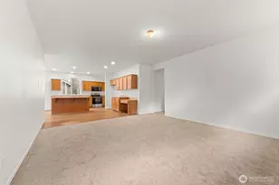 202 Hawk Ave SW, Orting, WA 98360 - Photo 14