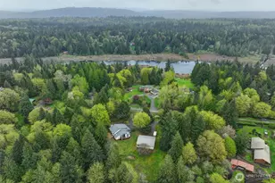 8924 W Meadow Lake Dr, Snohomish, WA 98290 - Photo 34