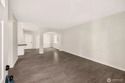 335 NE Graham Avenue, Renton, WA 98059 - Photo 6